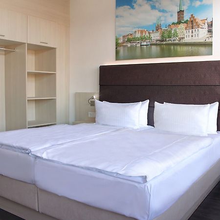Viva Hotel Luebeck מראה חיצוני תמונה