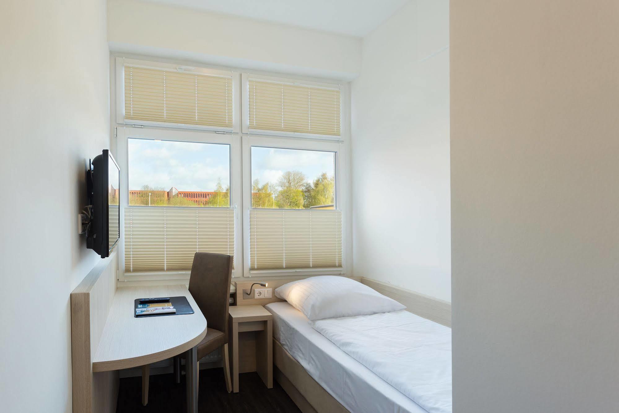 Viva Hotel Luebeck מראה חיצוני תמונה