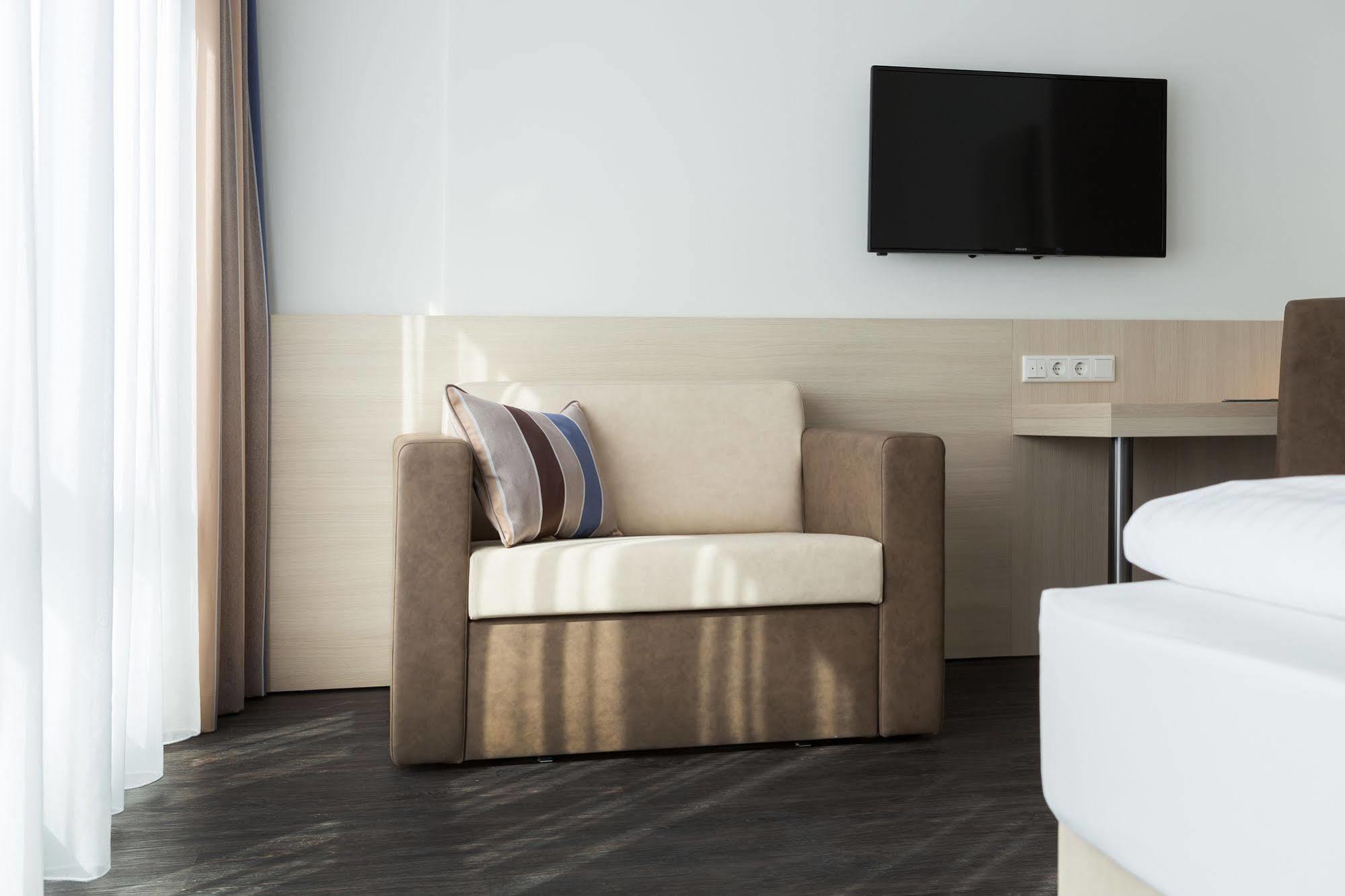 Viva Hotel Luebeck מראה חיצוני תמונה