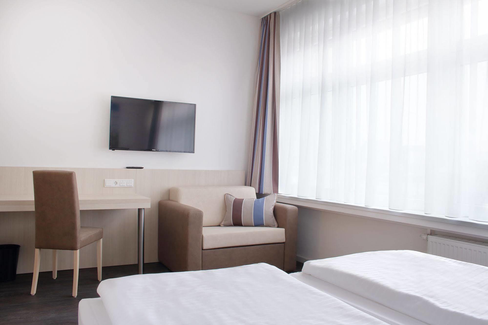 Viva Hotel Luebeck מראה חיצוני תמונה