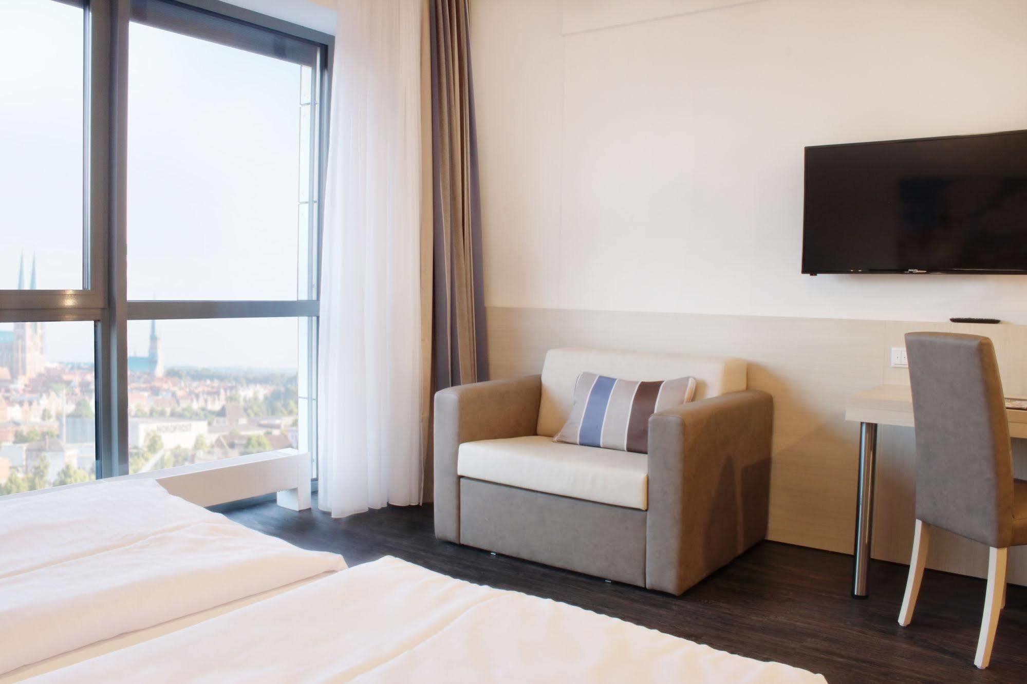 Viva Hotel Luebeck מראה חיצוני תמונה