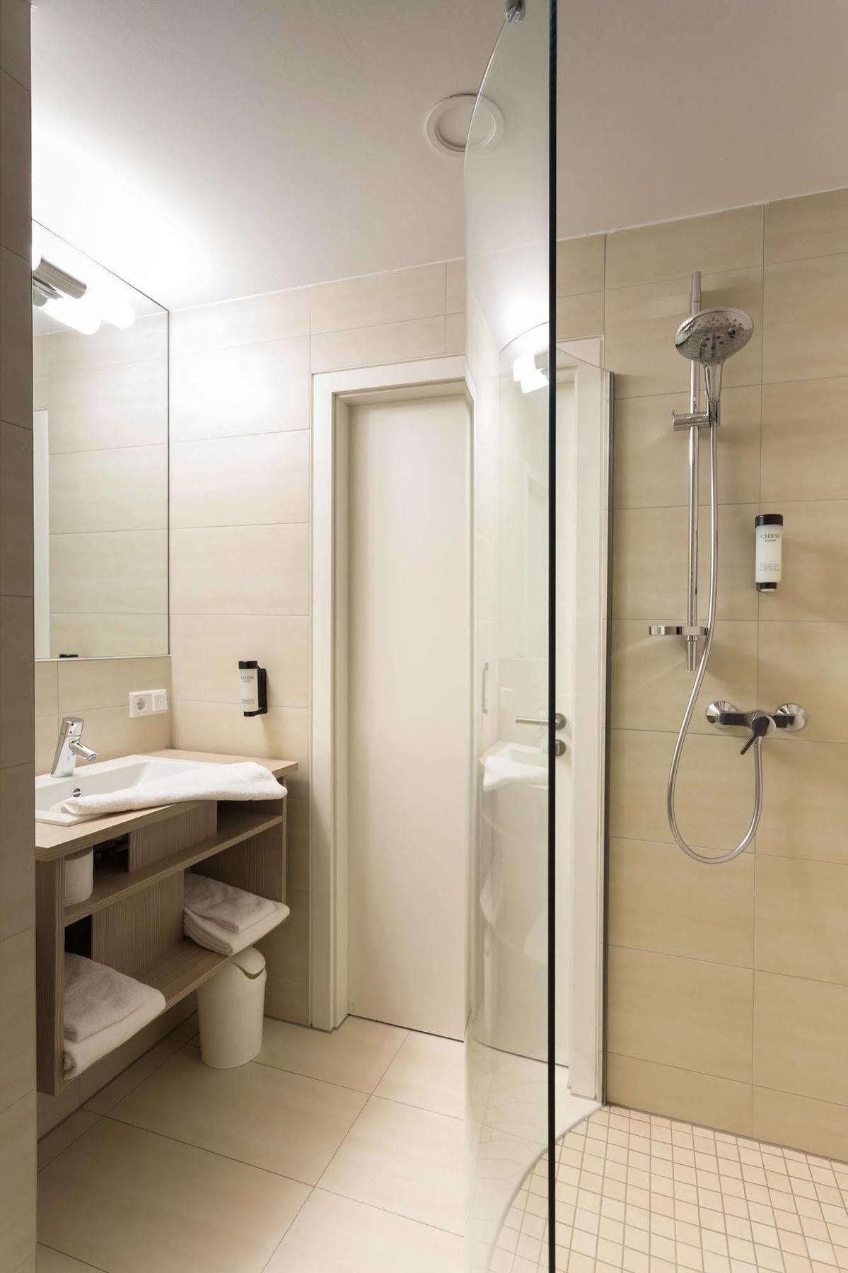 Viva Hotel Luebeck מראה חיצוני תמונה